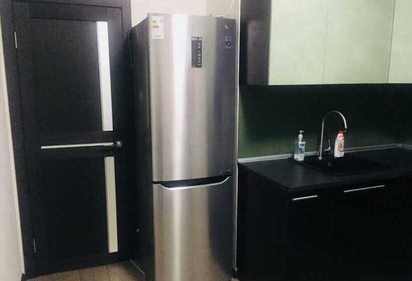 Guest House On Griboedovsky 27a Hostel