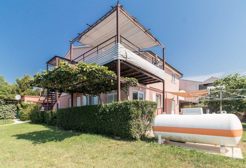 Holiday Apartments Volme