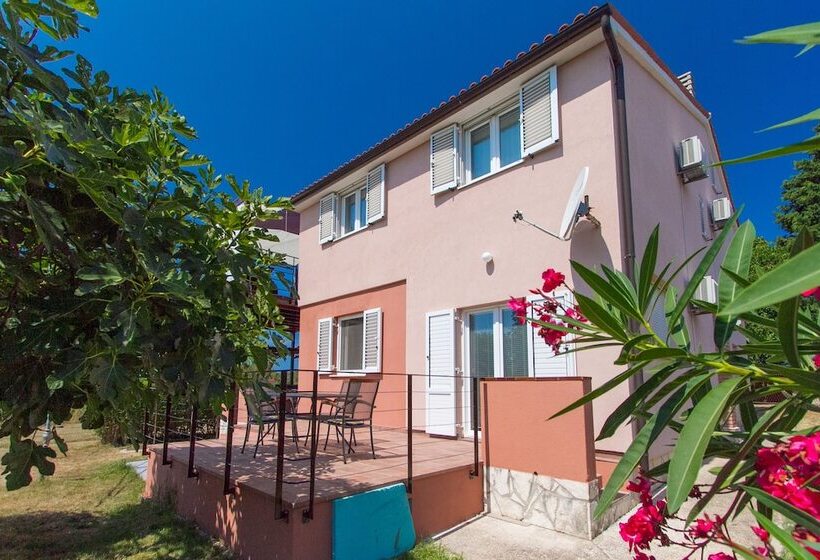 Holiday Apartments Volme