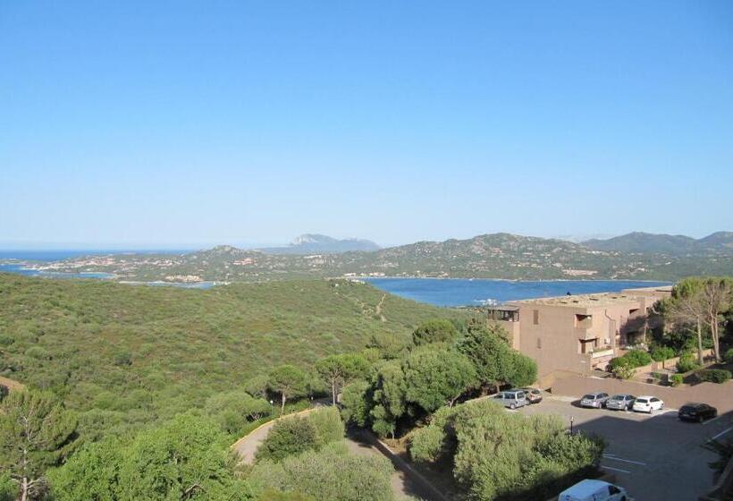 פונדק Centro Vacanze Cugnana Verde