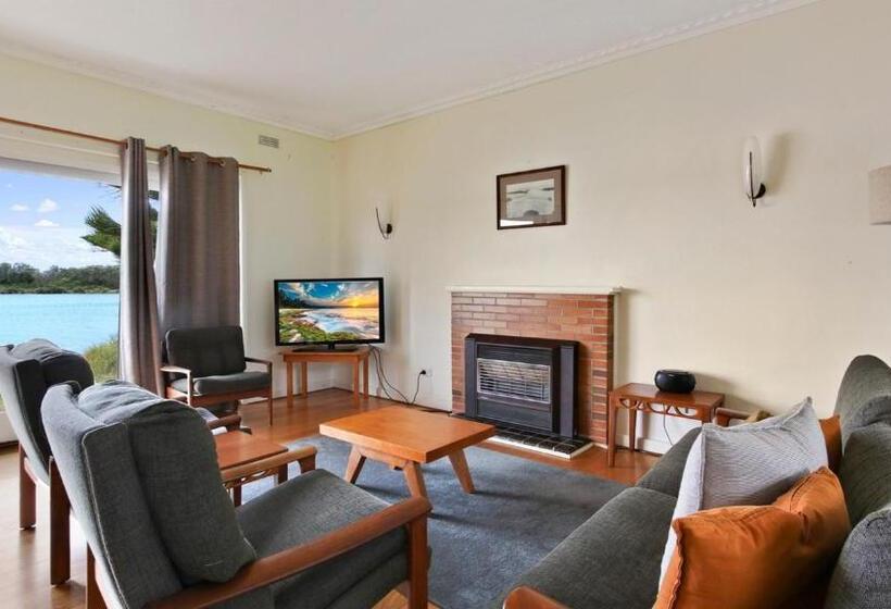 Jetty Road On The Beach