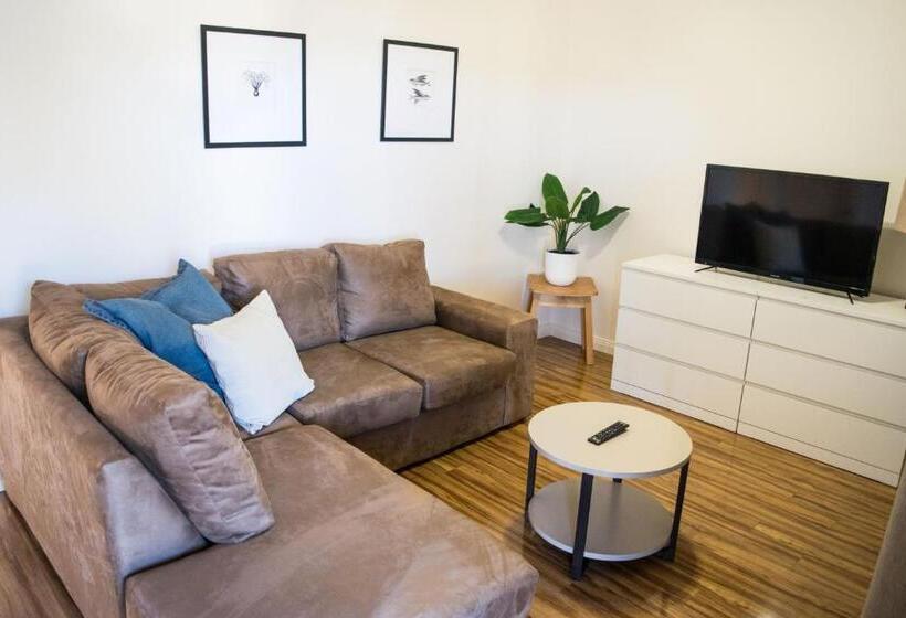 Longreach At Port Elliot