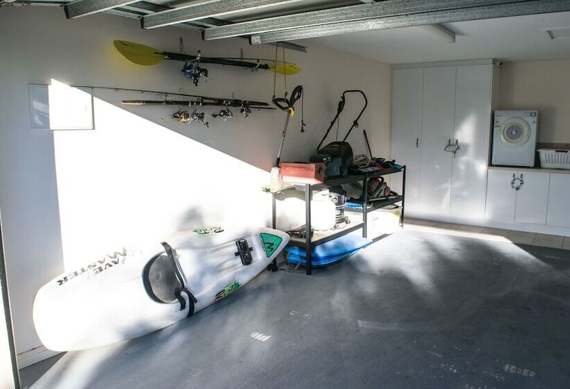 Longreach At Port Elliot