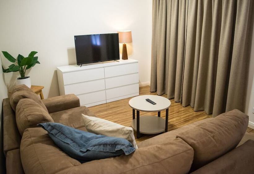 Longreach At Port Elliot