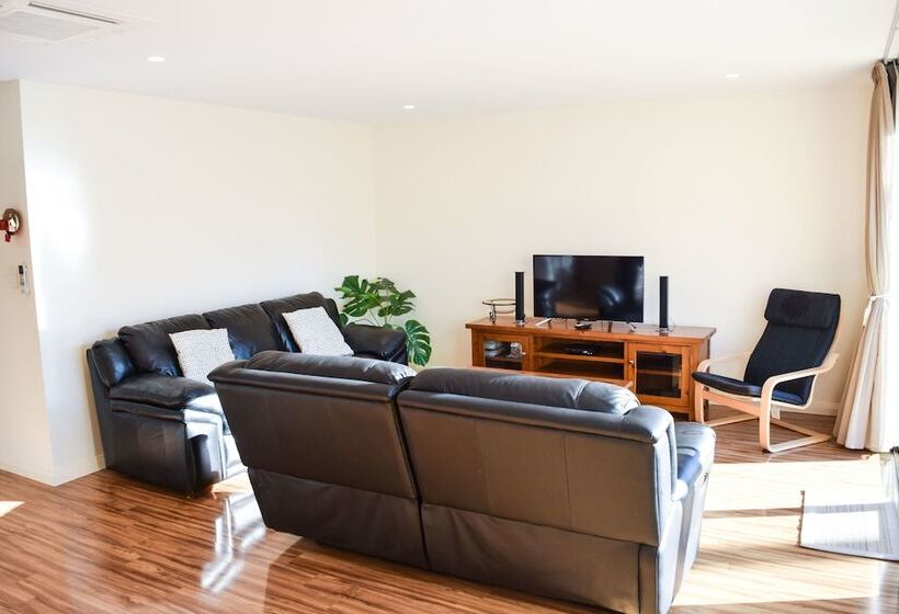 Longreach At Port Elliot