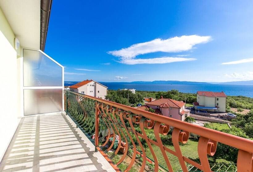 Luxury Apartments Kostrena