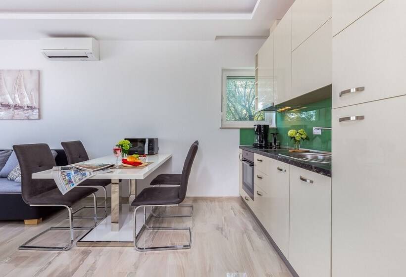 Luxury Apartments Kostrena