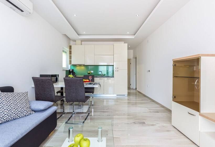 Luxury Apartments Kostrena