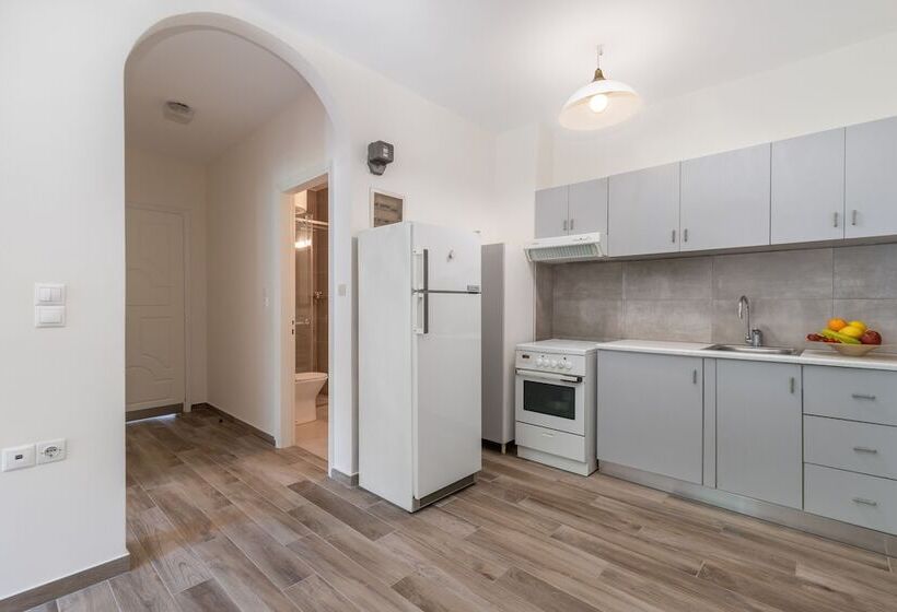 M K Apartments