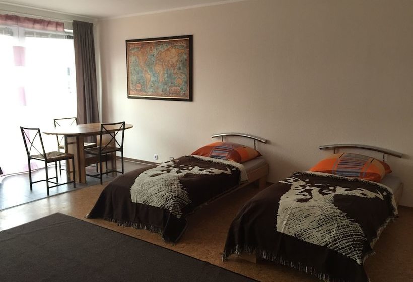 Modern House Gehrden Auf 2 Etagen, Nice Garten, Barbecue, Contactless Check In, Free Parking