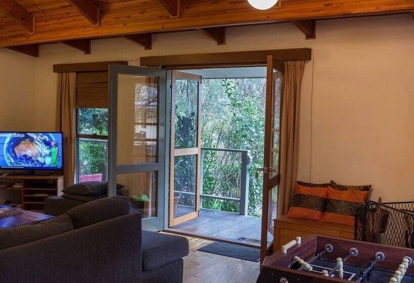 Mystic View Cottage Wandiligong