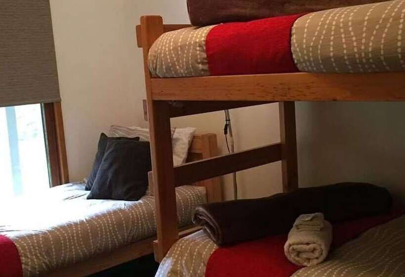 Mystic View Cottage Wandiligong