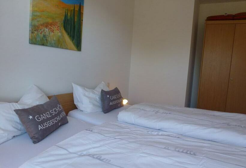 بنسيون Ferienwohnung Sauerlandblick