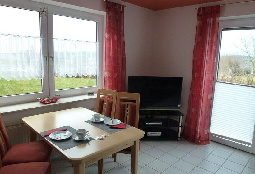 بنسيون Ferienwohnung Sauerlandblick