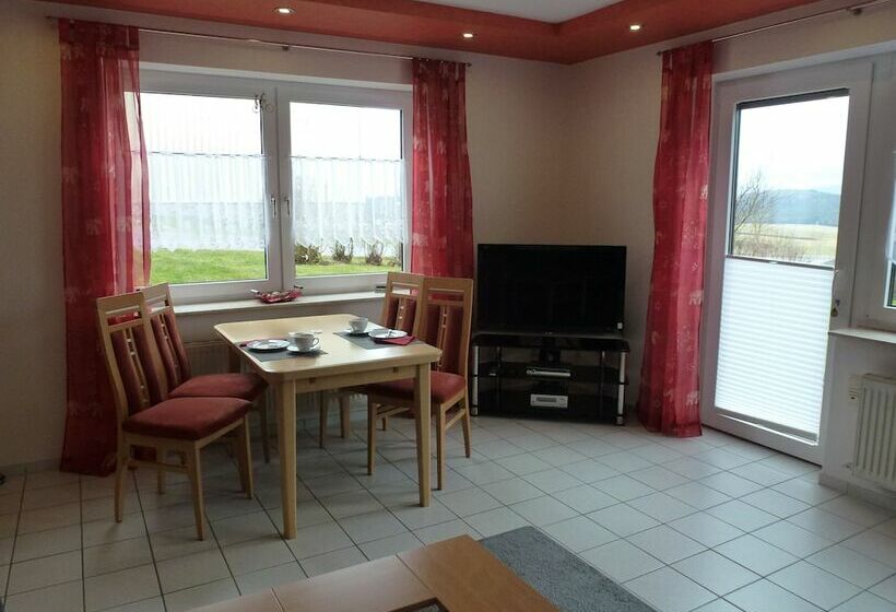 بنسيون Ferienwohnung Sauerlandblick