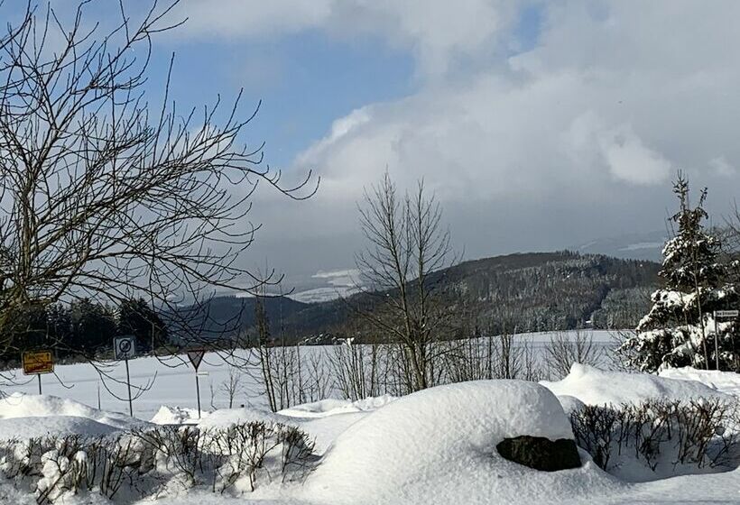 بنسيون Ferienwohnung Sauerlandblick