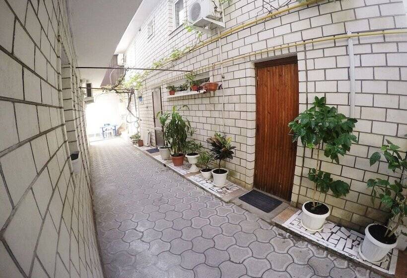 پانسیون Guest House Shevchenko