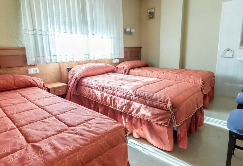 Pension Isabel By Vivere Stays