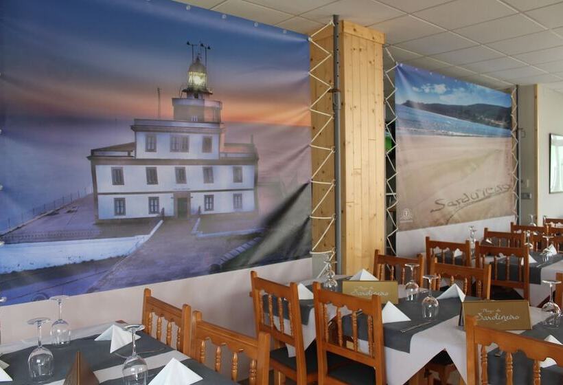 Pensión Playa De Sardiñeiro