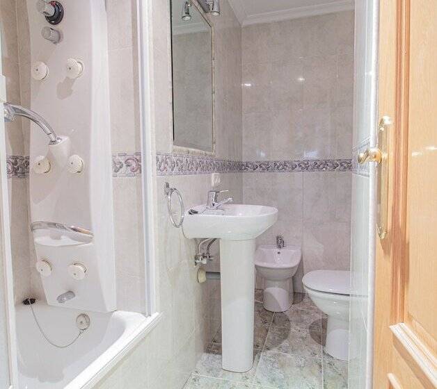 Pension Isabel By Vivere Stays