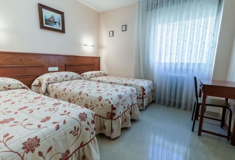 Pension Isabel By Vivere Stays