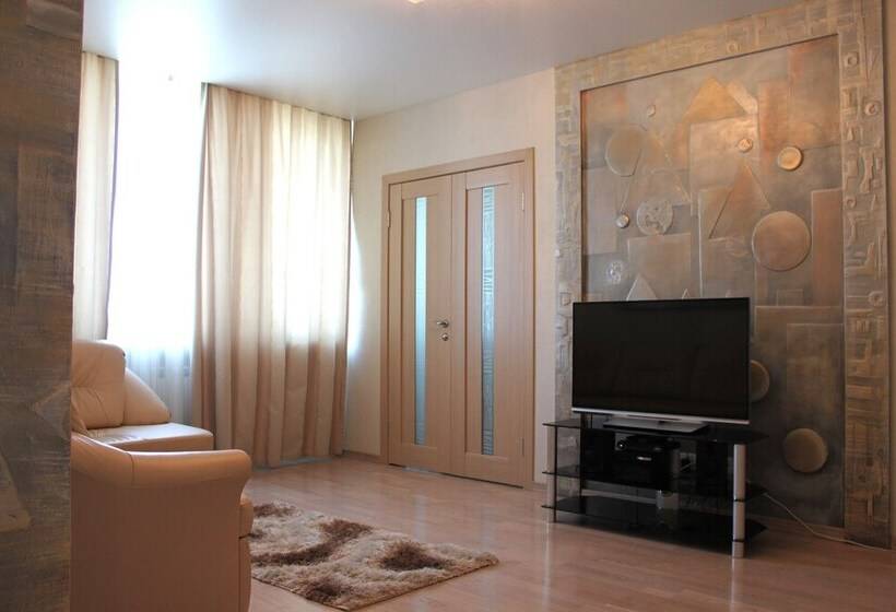 Sacvoyage Apartment On Prospekt Lenina, 6