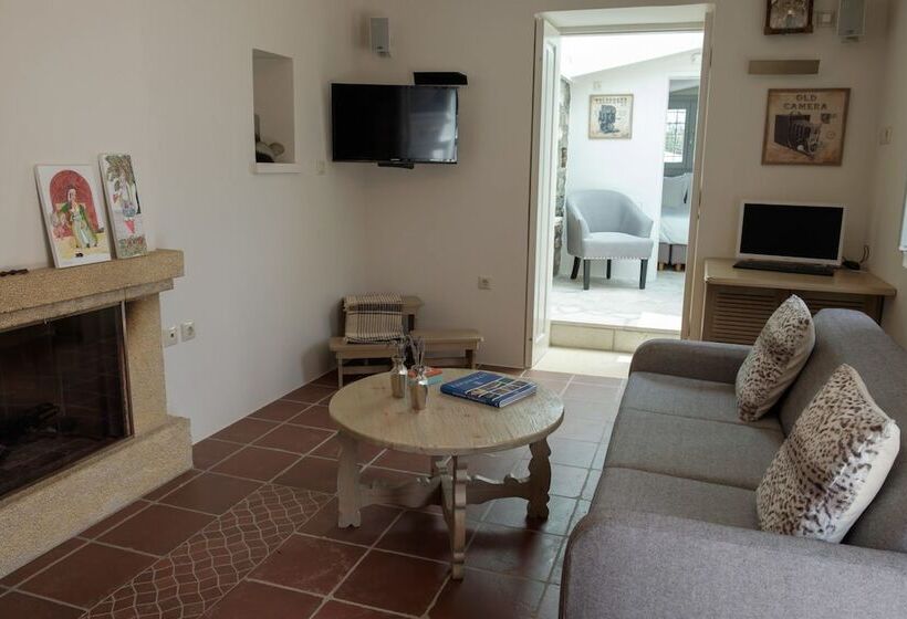 Traditional Guest House Grandma Vitsas