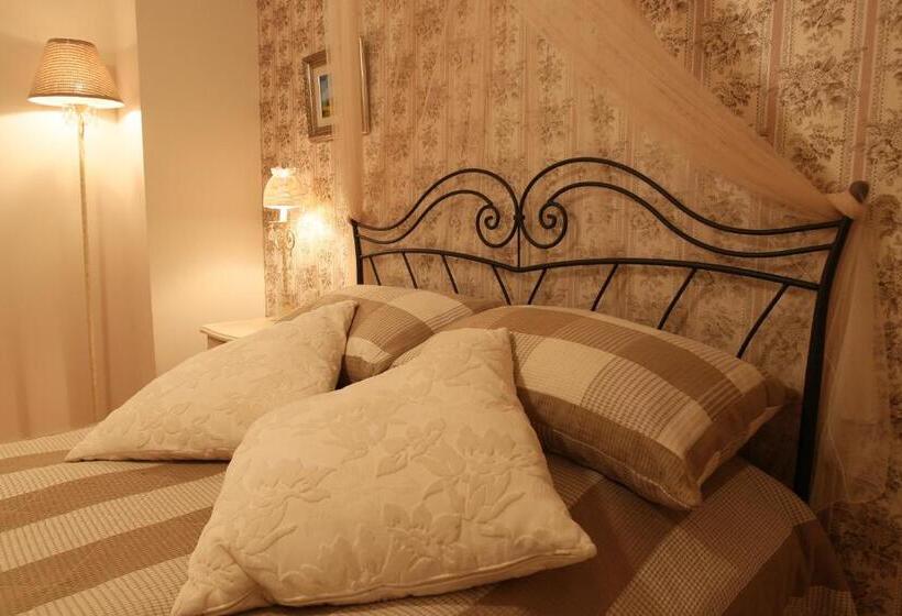 Vaela Hotel Cultural Resort