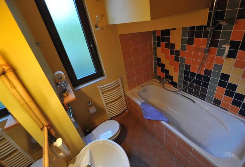 Vaela Hotel Cultural Resort