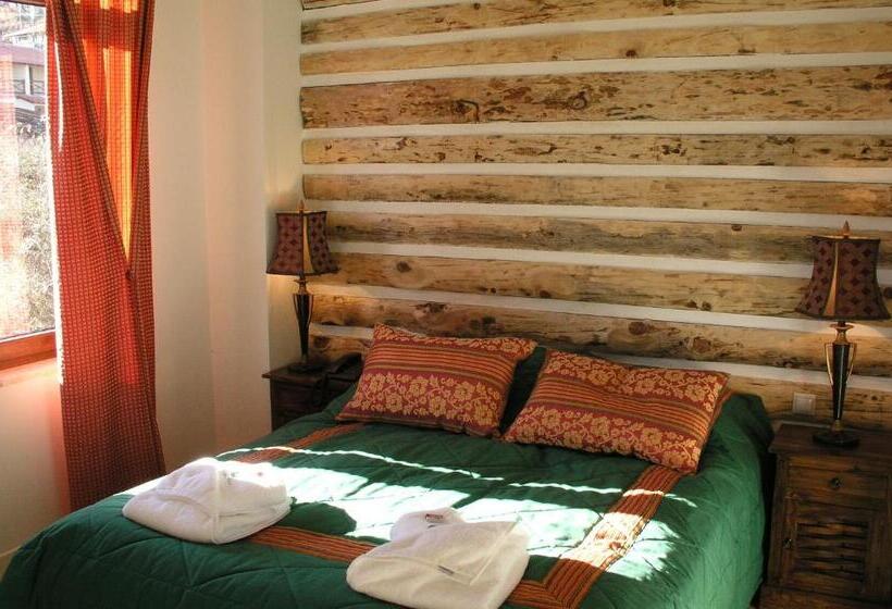 Vaela Hotel Cultural Resort