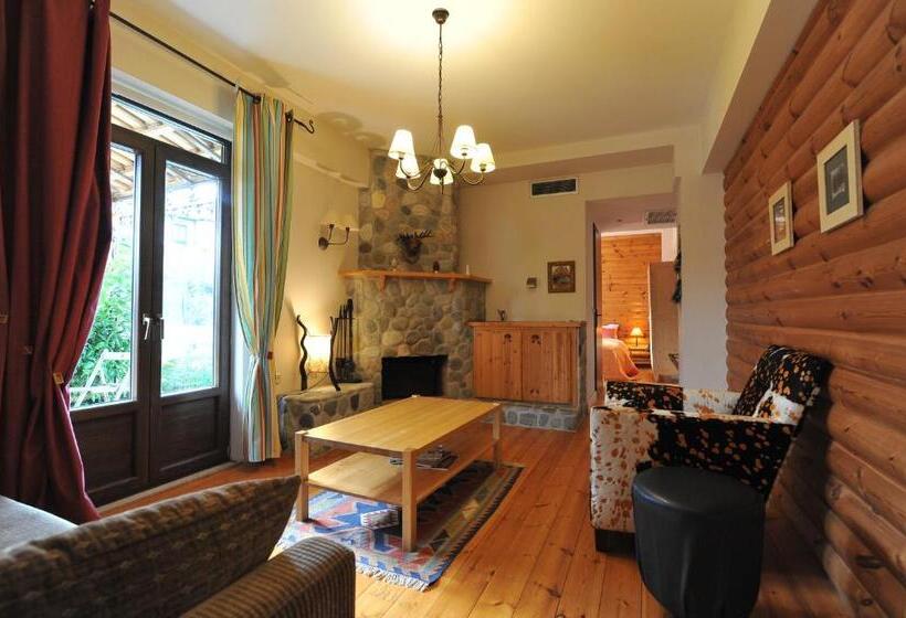 Vaela Hotel Cultural Resort