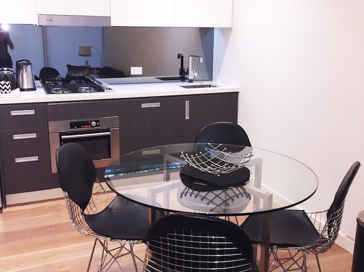 Wyndel Pacific North Sydney