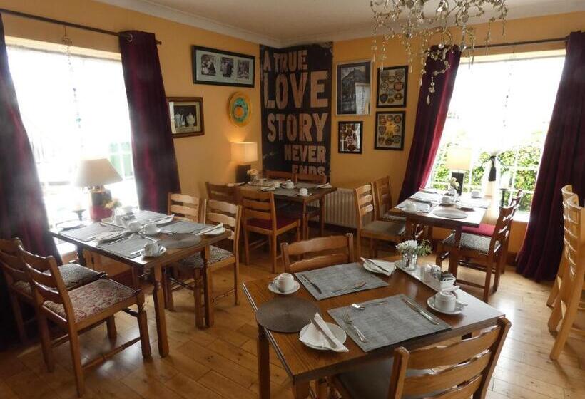 Bunratty Castle Mews B&b