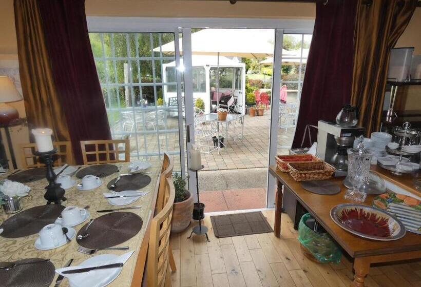 Bunratty Castle Mews B&b