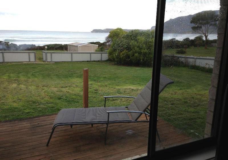 Eaglehawk Neck Beach House