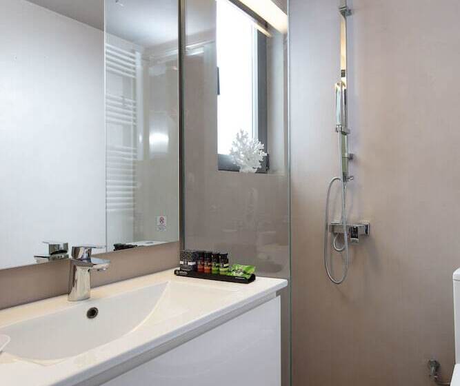 Elaia Luxury Apartments Glyfada