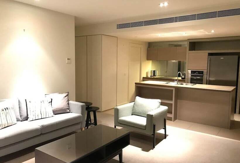 Melbourne Docklands Convesso Seaview Apartment