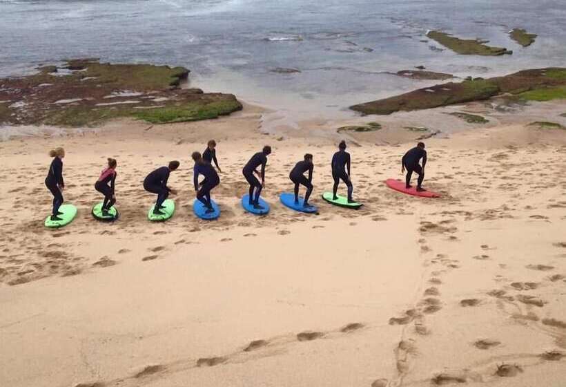 Nesha Ericeira Flats