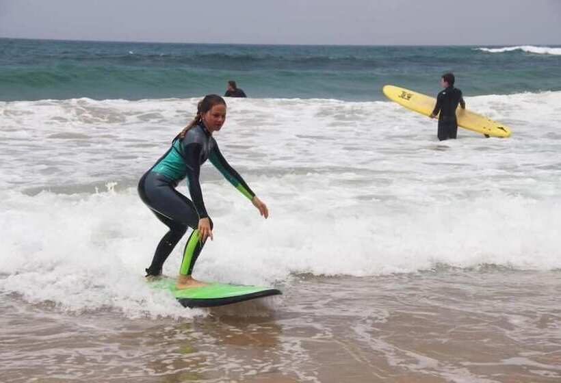 Nesha Ericeira Flats