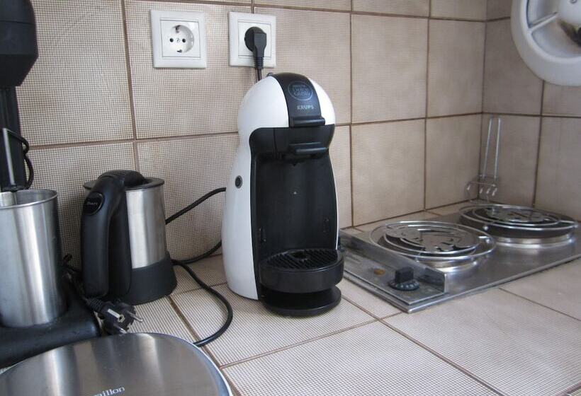 New Athens Acropolis Penthouse Suite