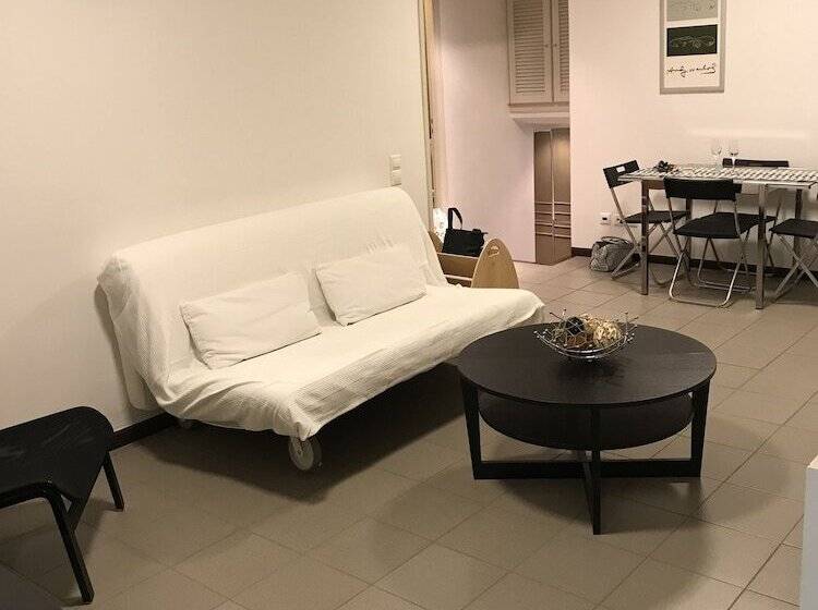 New Athens Acropolis Penthouse Suite