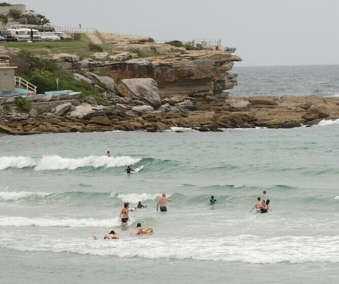 Ocean Front Building On Bondi Beach