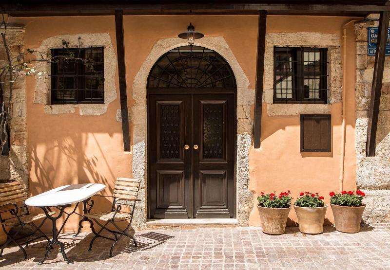 פנסיון J&g Suites