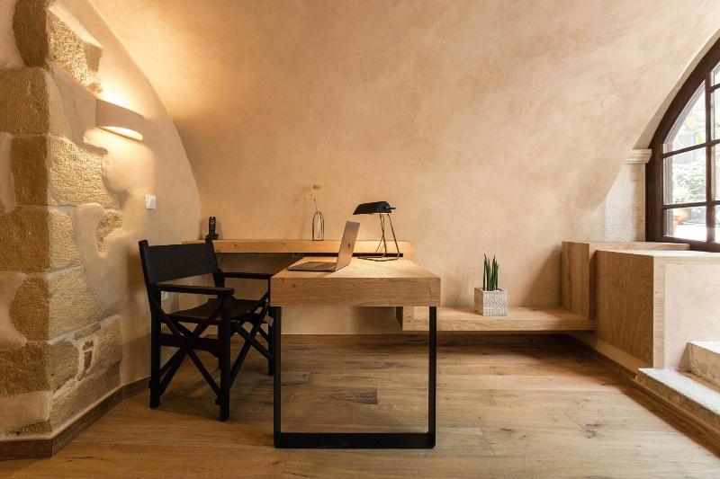 פנסיון J&g Suites