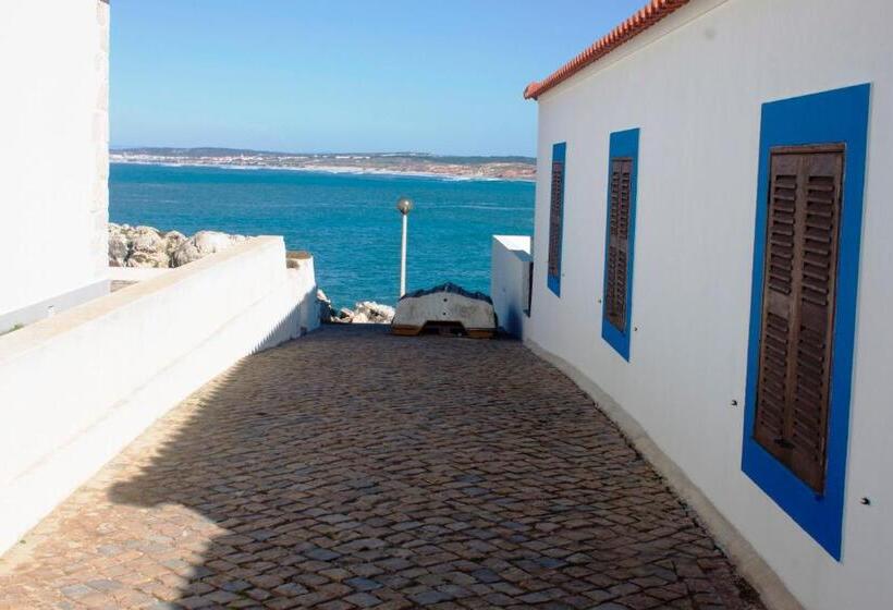 Saudade Peniche Apartment