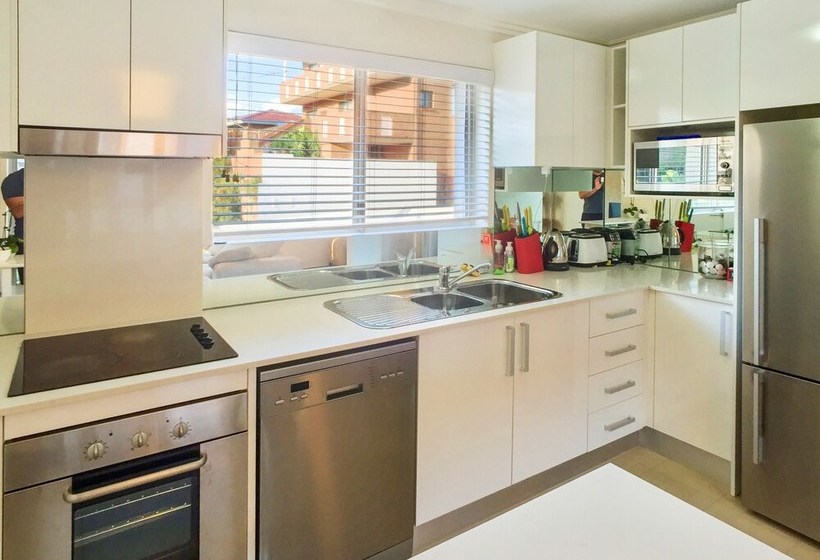 Sydney Coastal Comfort