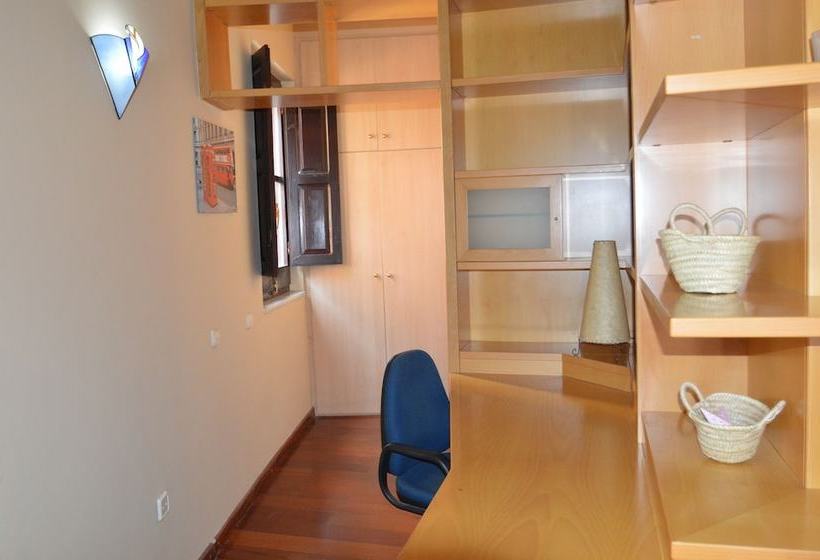 Tarragona Suites 70 Cavallers