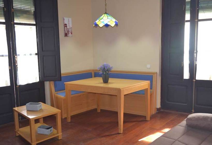 Tarragona Suites 70 Cavallers