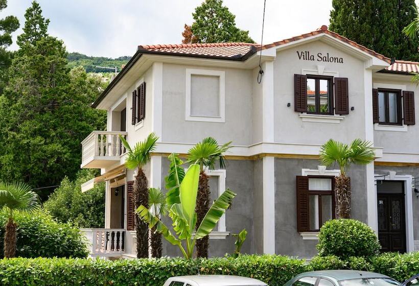 Apartments Villa Salona