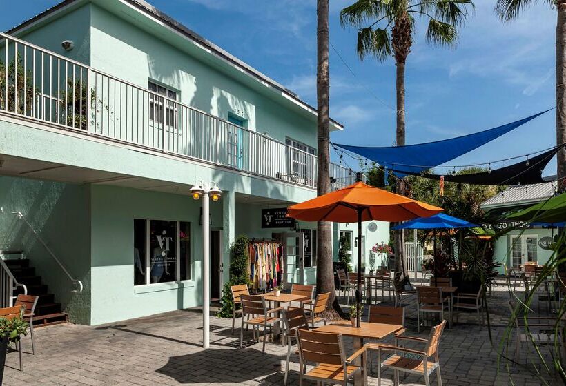 Best Western New Smyrna Beach Hotel & Suites